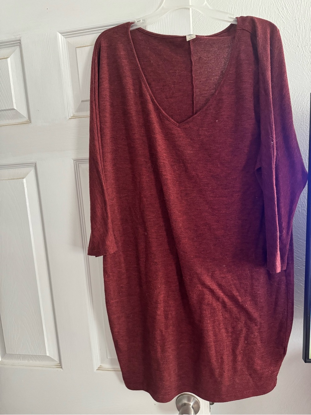Women's V-Neck Long Sleeve Tunic Dress- Burgundy